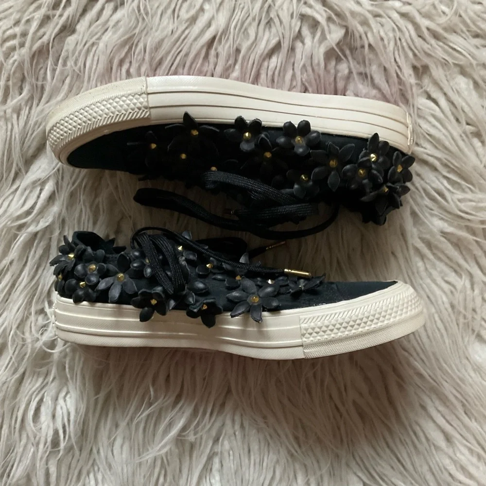 PatBO converse black